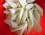 茭白五花肉的做法图解2
