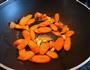 鸡柳炒红萝卜的做法图解3