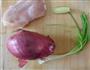 洋葱鸡肉片的做法图解1