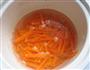 胡萝卜大米粥的做法图解3