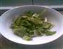 小白菜肉片汤的做法图解1