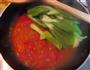 瘦身番茄油菜汤的做法图解3