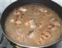 排骨焖木耳的做法图解6