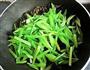 芹菜炒腰花的做法图解15
