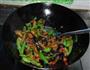 尖椒炒茄条的做法图解5