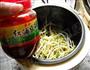 饭煲麻辣豆芽焖面的做法图解6