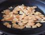 芝麻蒜香鸡丁的做法图解8