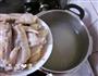 鲜菇鸡汁煲的做法步骤8