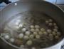 新鲜莲子汤的做法图解5
