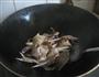三眼蟹炒年糕的做法图解3