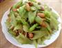 杏仁炒芹菜的做法图解8