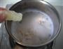 牛奶炖花生银耳的做法图解4