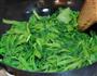 蒜炒茼蒿的做法图解2