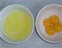 蟹黄蛋的做法图解1