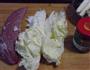 口蘑白菜的做法图解1