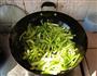 蒜炝芹菜的做法图解4