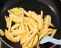 过油肉土豆条的做法图解9