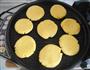 烙玉米饼的做法图解8