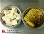 酸菜豆腐鸡的做法图解3