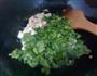 芹菜叶炒豆腐的做法图解4