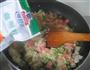 金色方腿青豆炒饭的做法图解6