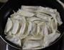 虾仁锅贴的做法图解11
