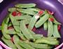 腊味荷兰豆的做法图解6
