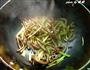 芹菜炒五香干丝的做法图解6