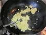 西葫芦煸鸡蛋的做法图解4