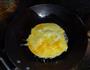 春饼鸡蛋卷的做法图解2