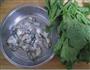 上汤茼蒿蚝仔的做法图解1