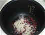 红豆小米粥的做法图解3