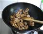 猪肉炖粉条的做法图解11