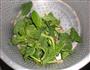 菠菜牛肉粉丝的做法图解2