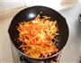 韭菜胡萝卜炒鸡蛋的做法图解5