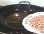 香炒花生米的做法图解2