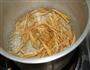 凉拌金针菇黄花菜的做法图解4