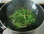 蒜香菠菜梗的做法图解5