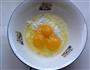 金黄鸡蛋饼的做法图解1