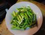 芦笋虾仁的做法图解1
