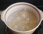 荸荠蜜枣银耳羹的做法图解3