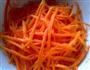 脆爽胡萝卜丝的做法图解1