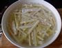 春笋丝鲫鱼汤的做法图解2