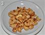西芹炒腰果的做法图解3