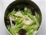 西芹炒山药的做法图解7