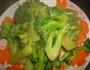 西兰花炒鲜尤的做法图解4