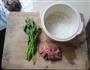 菠菜瘦肉粥的做法图解1
