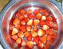 草莓果酱的做法图解1