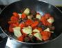 胡萝卜土豆炖牛腩的做法图解8