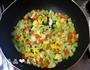 五彩炒饭的做法图解4
